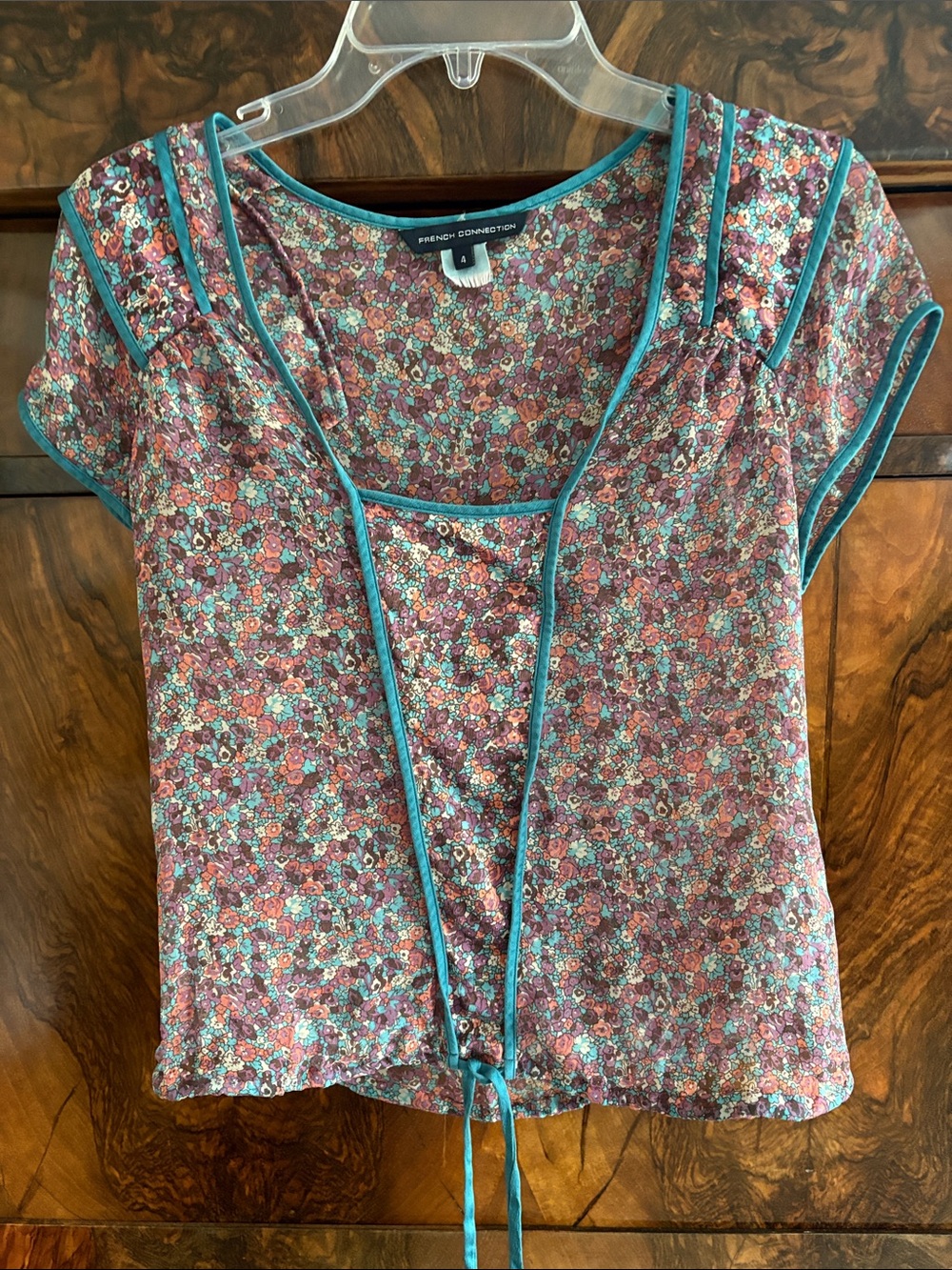 French Connection 100  %  Silk Plum Floral Scoop-Neck Top with Teal Trim,